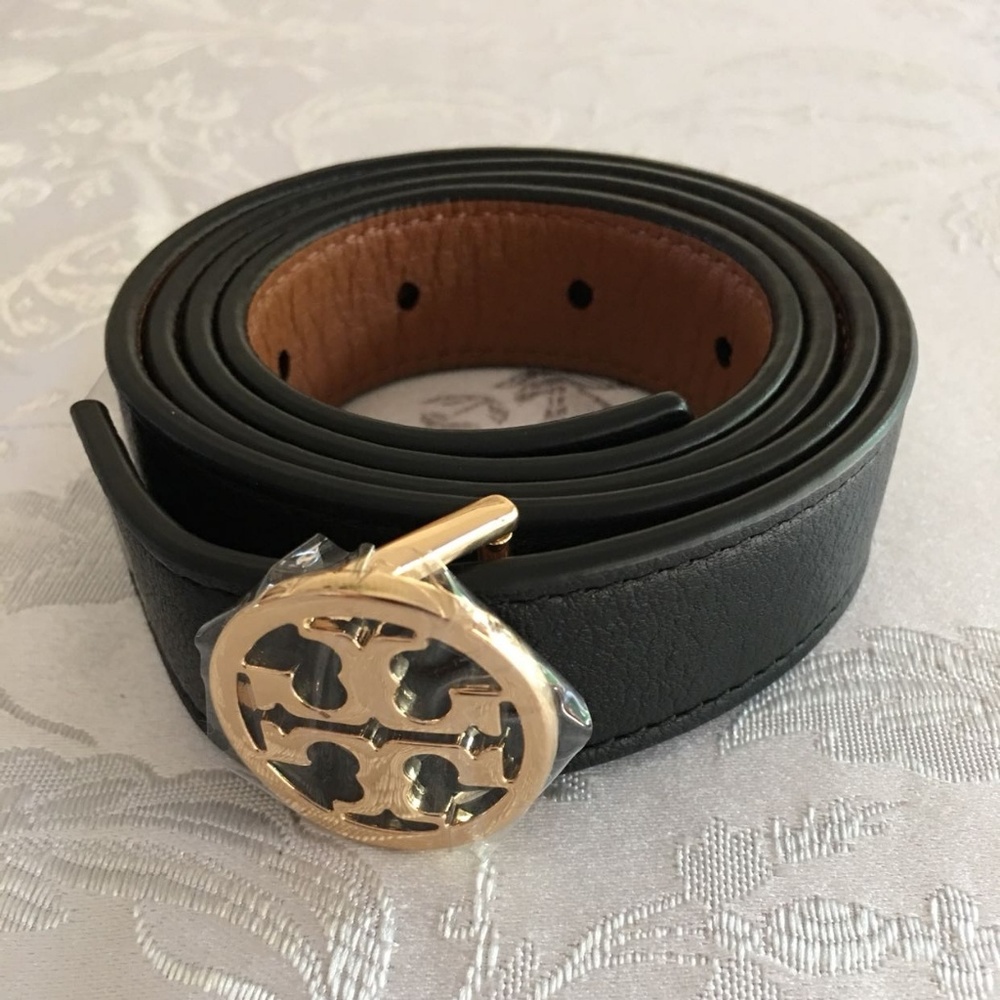 BRAND NEW! Tory Burch Leather Reversible Belt!